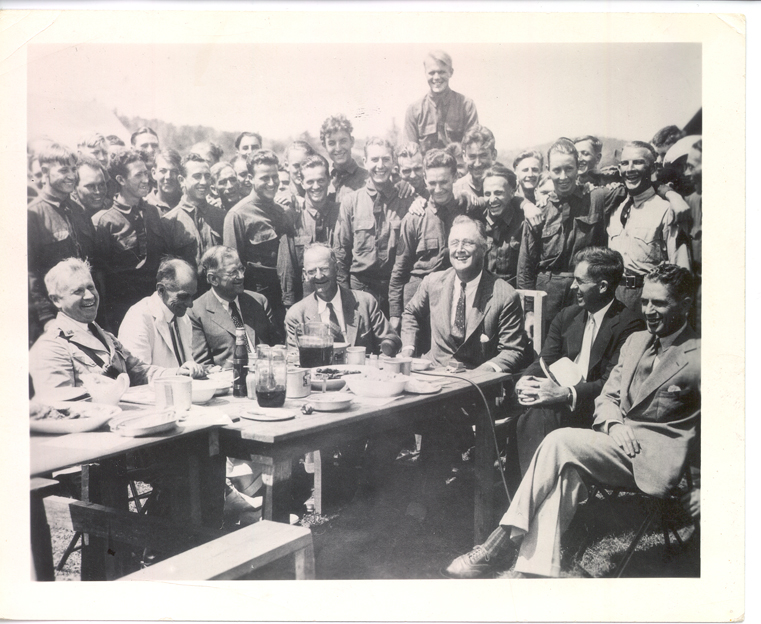 Roosevelt has lunch with the CCC – Source: FDR Library 
